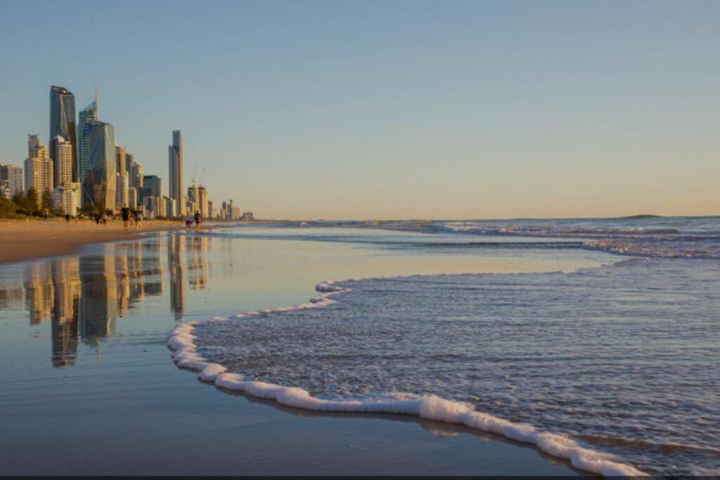 Broadbeach Business Or Leisure غولد كوست المظهر الخارجي الصورة